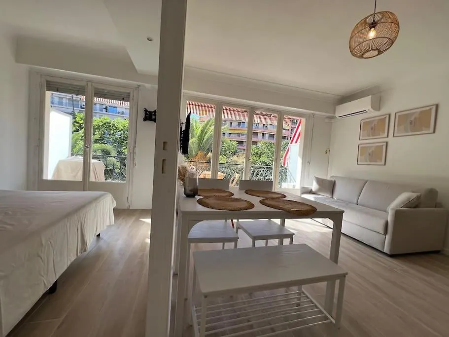 Apartment Magnifique T2 Proche Mer Et Ville Refait A Neuf Avec Terrasse Menton